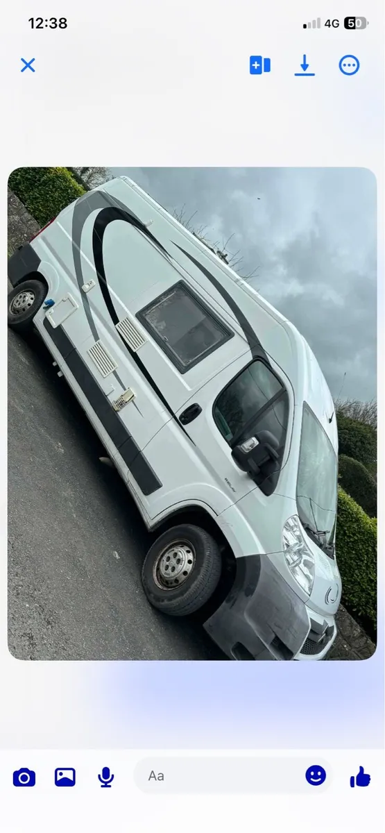 Camper van - Image 3