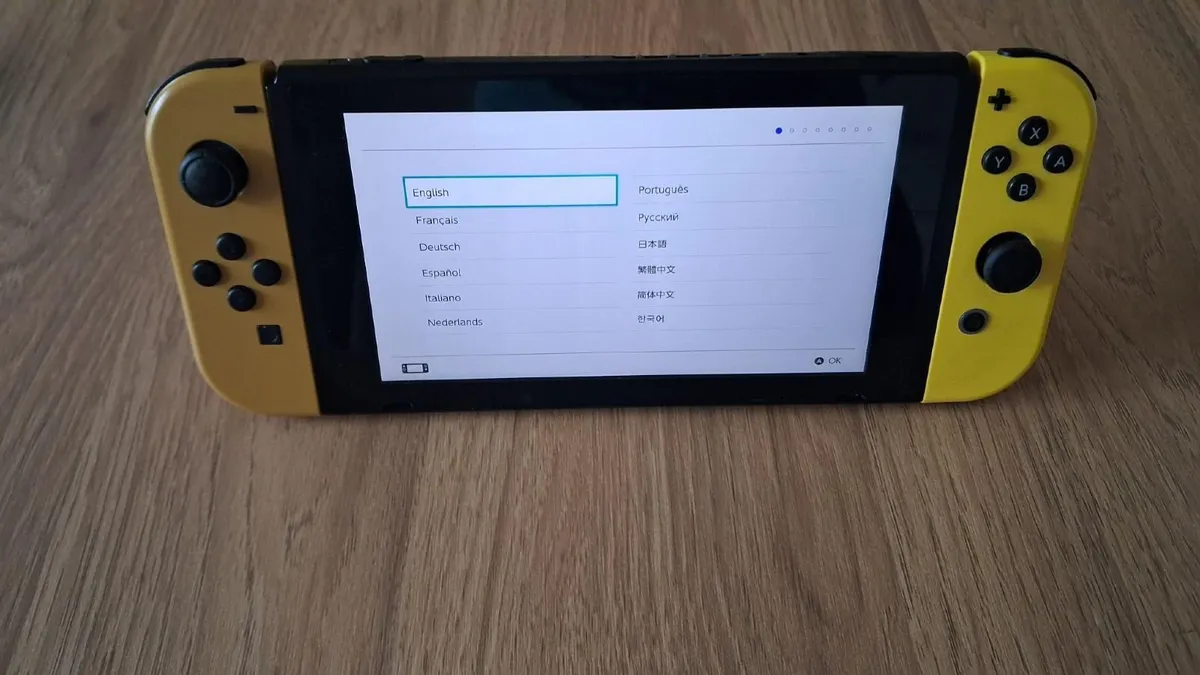 Nintendo Switch Console - Lets Go Pikachu Edition! - Image 4