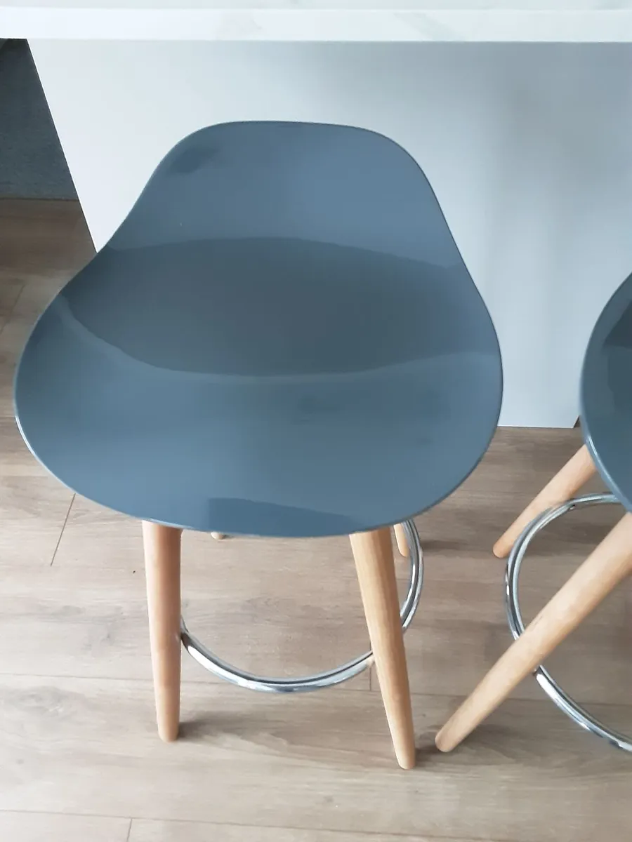 Kitchen stools - Image 3