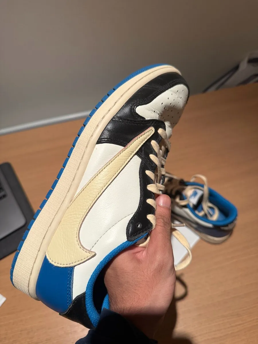 Nike Travis Scott Fragments - Image 2