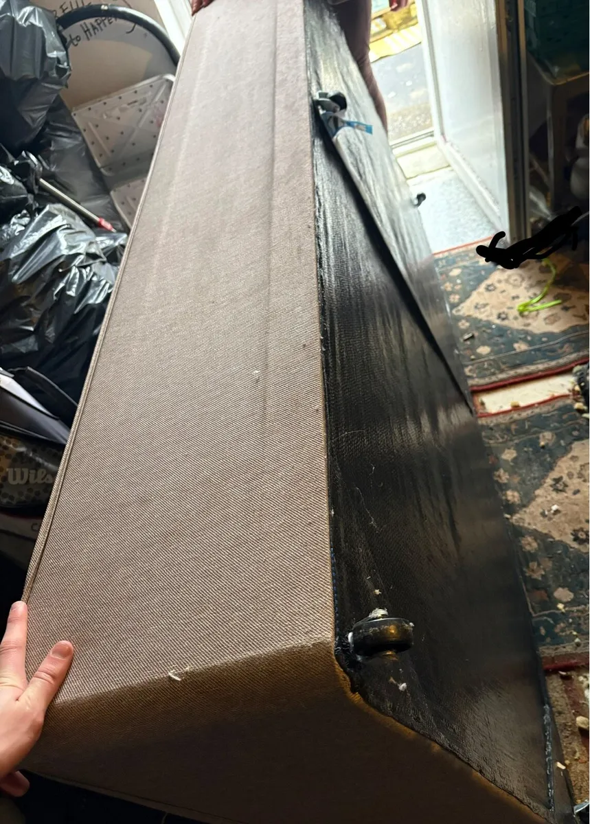 Single bed base and mattress - Image 2