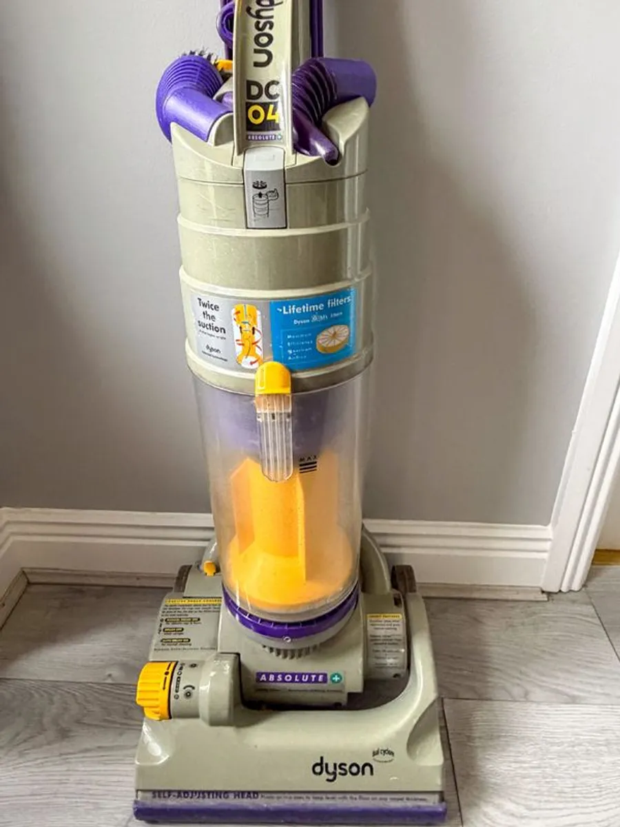 Dyson Absolute DC04 - Image 1