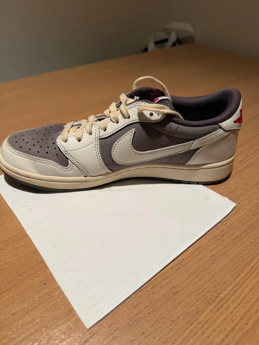 Nike Travis Scott Reverse Mocha - Image 2