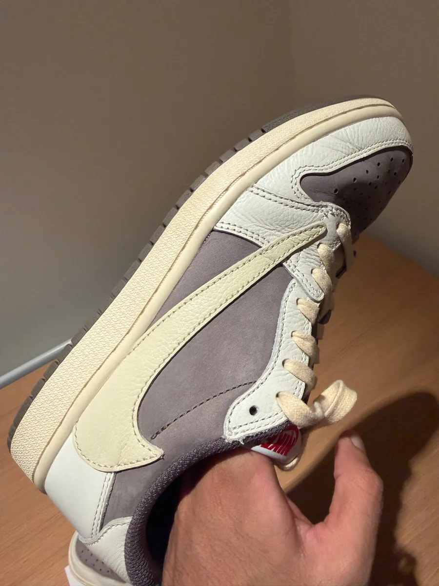 Nike Travis Scott Reverse Mocha - Image 3