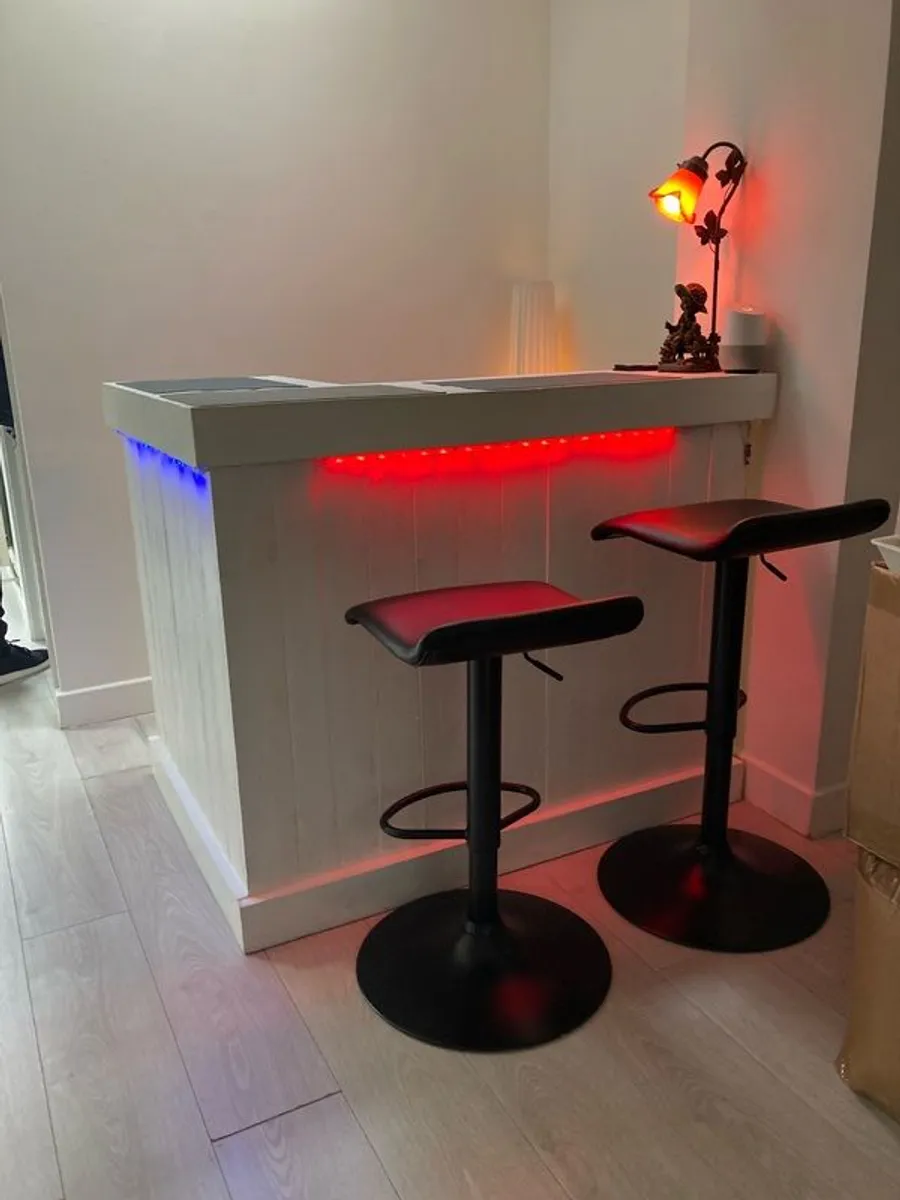 Home Bar - Image 2