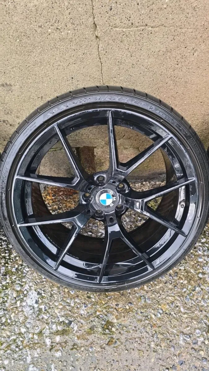 Staggered 763m alloys 20in - Image 4