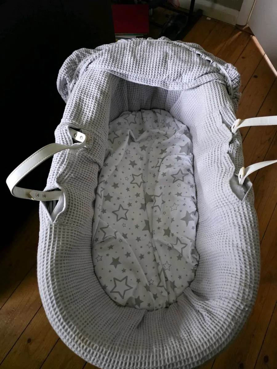 Moses basket - Image 2