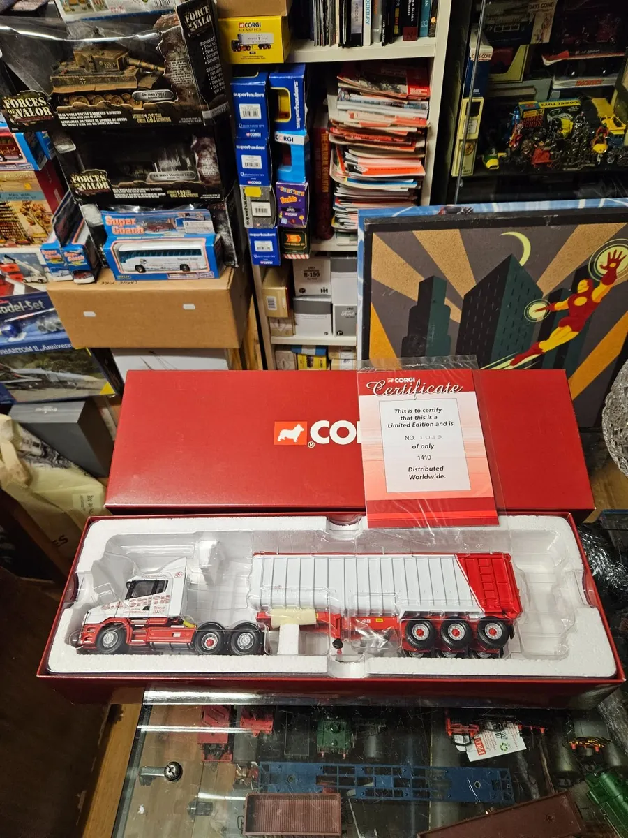 Corgi Scania T Cab Tractor Unit and Bulk Tipper Tr - Image 1