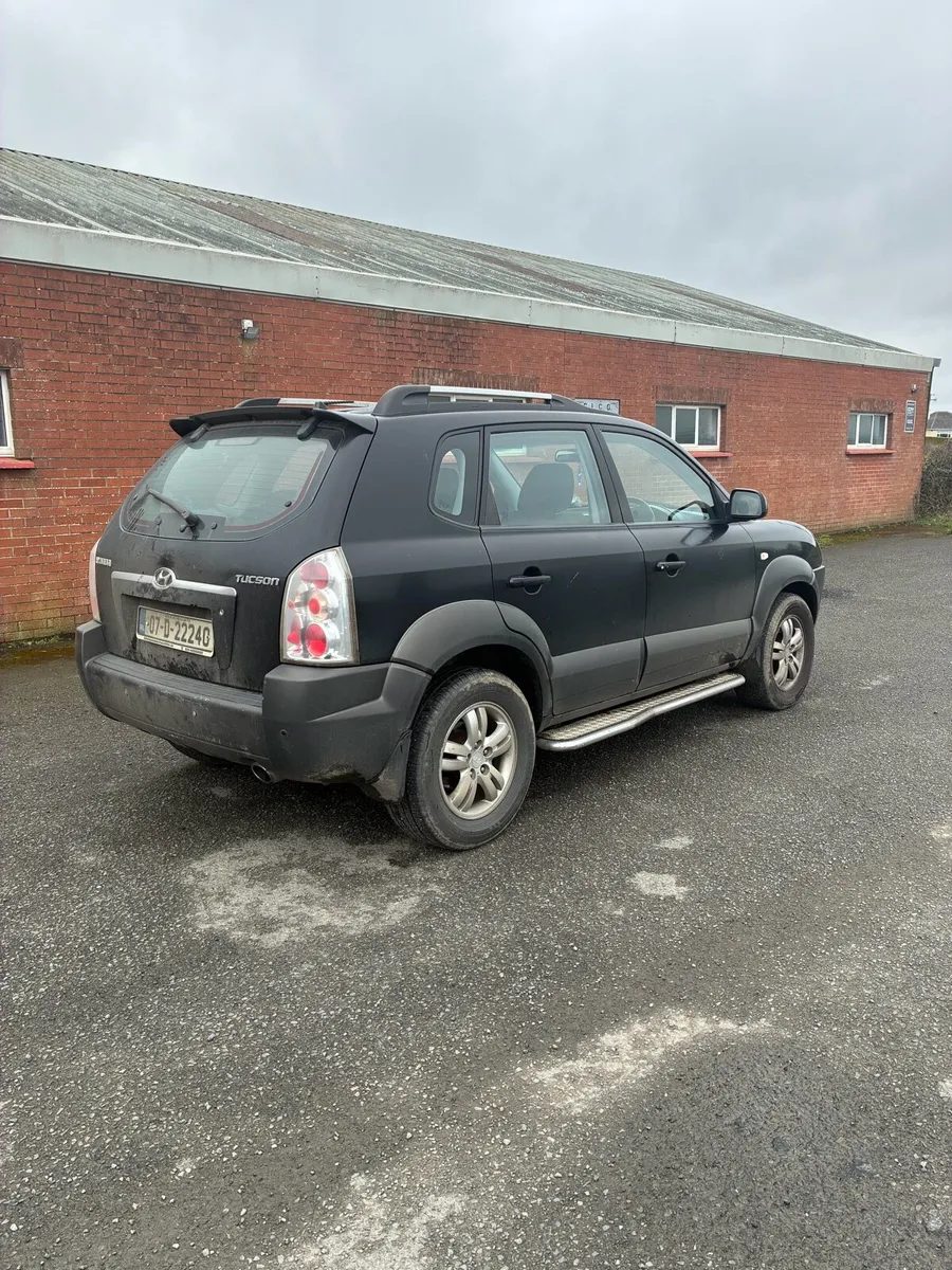 Hyundai tuscon 2007 - Image 1