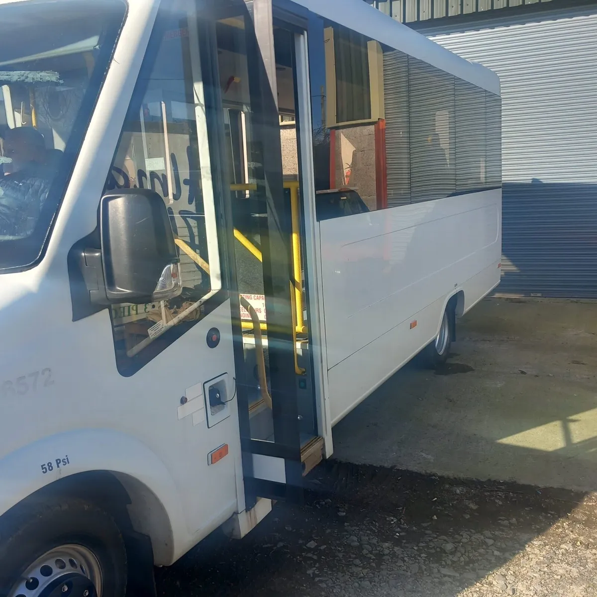 131 Mercedes sprinter wheelchair accessible - Image 2