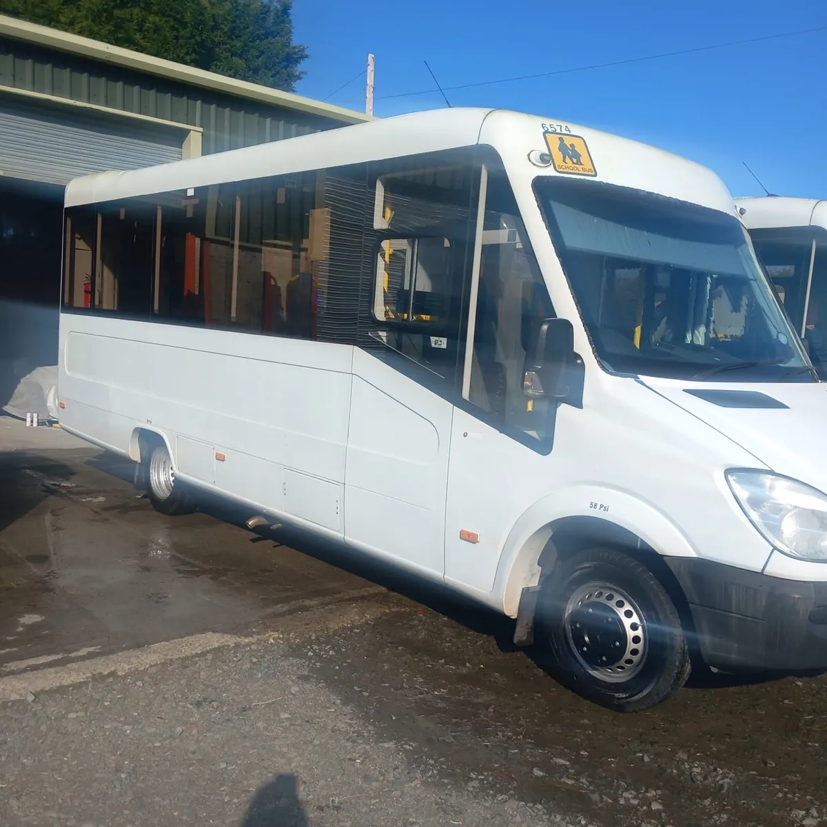 131 Mercedes sprinter W/C & 222 Ford Transit - Image 1