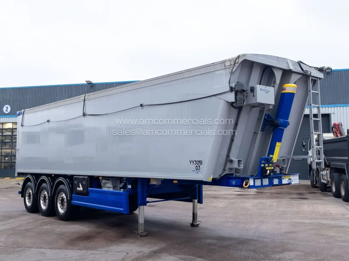 2023 STAS 71CUYD PLANK SIDED TIPPING TRAILER - Image 1