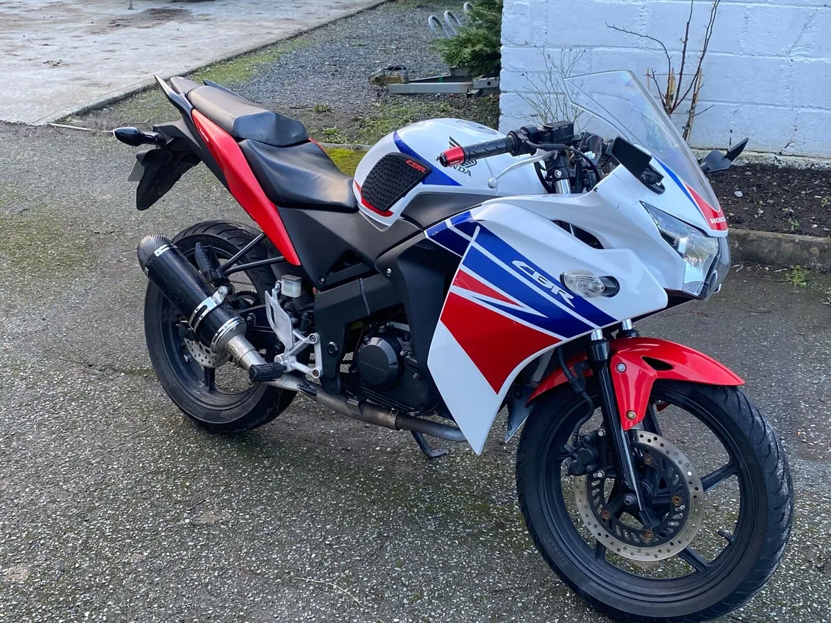 HONDA CBR 125R - Image 3