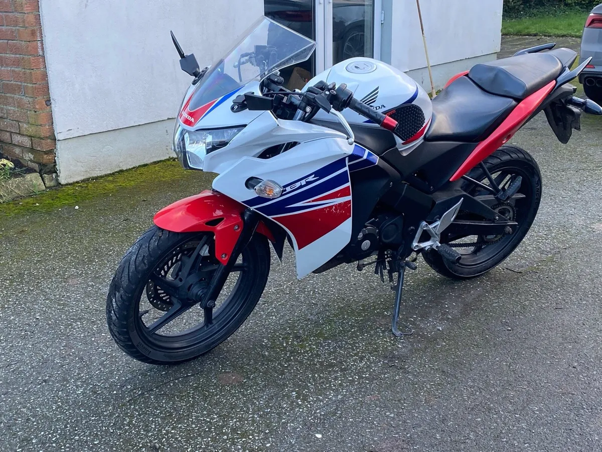 HONDA CBR 125R - Image 4