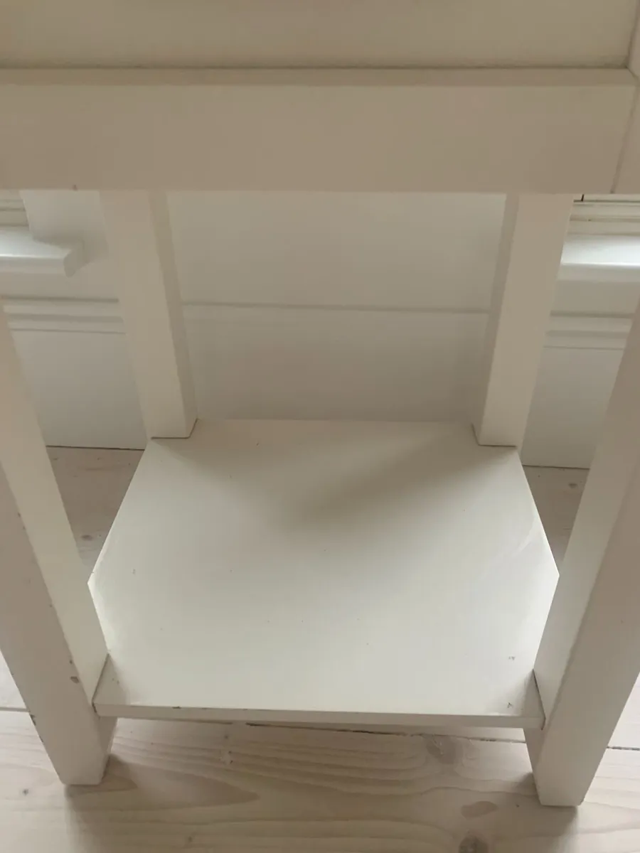 Bedside table - Image 2