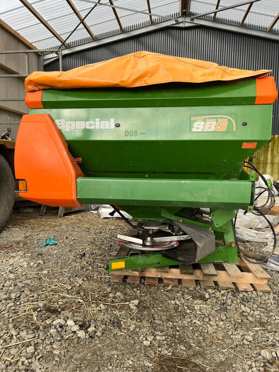 Fertiliser spreader - Image 4