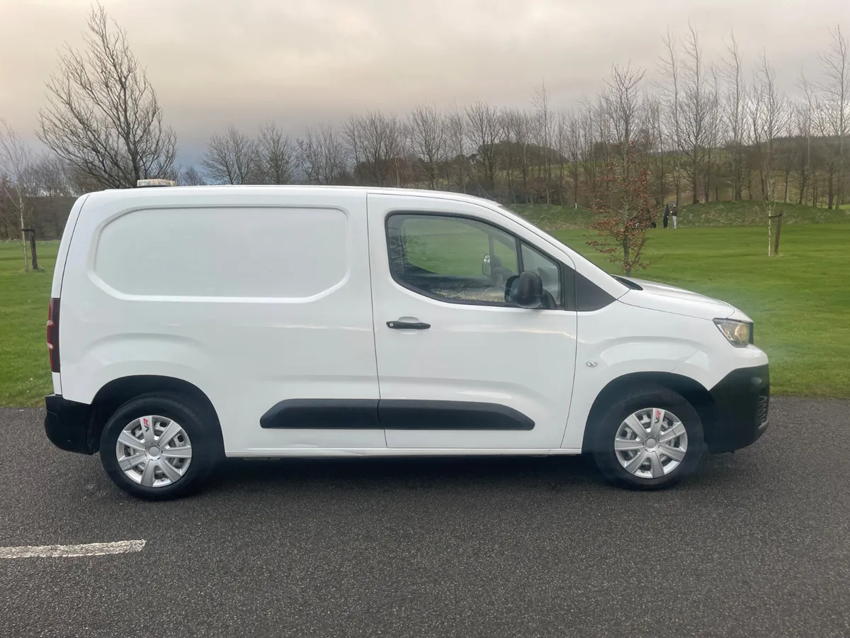 Peugeot Partner 2021 PRICE IS VAT INCLUDED - Image 2