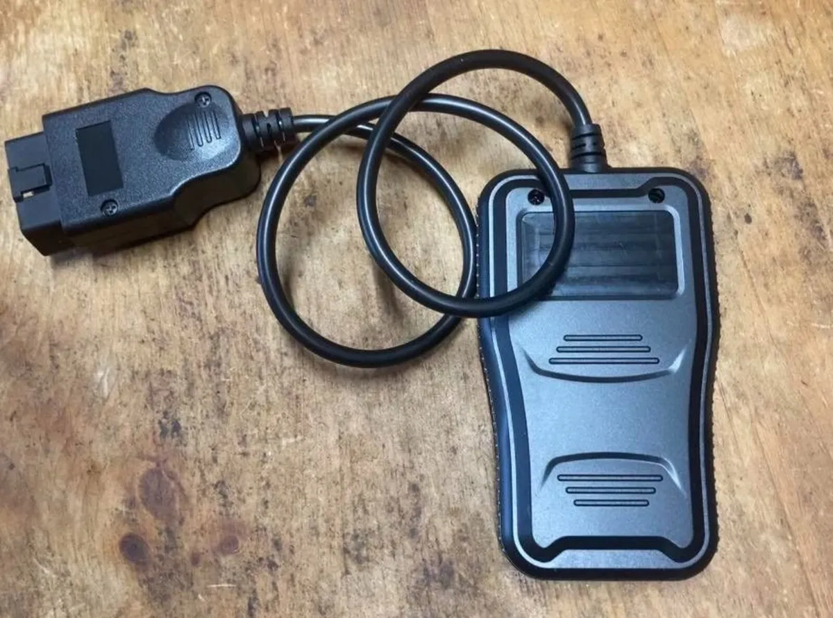 OBD2 Car Diagnostic Scanner (New) - Image 2