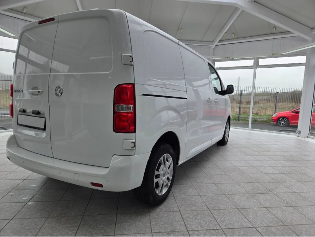 Vauxhall Vivaro 3100 SPORTIVE S/S - Image 3