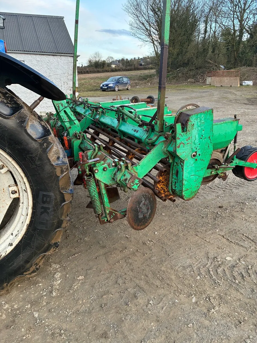 Beet sower - Image 1
