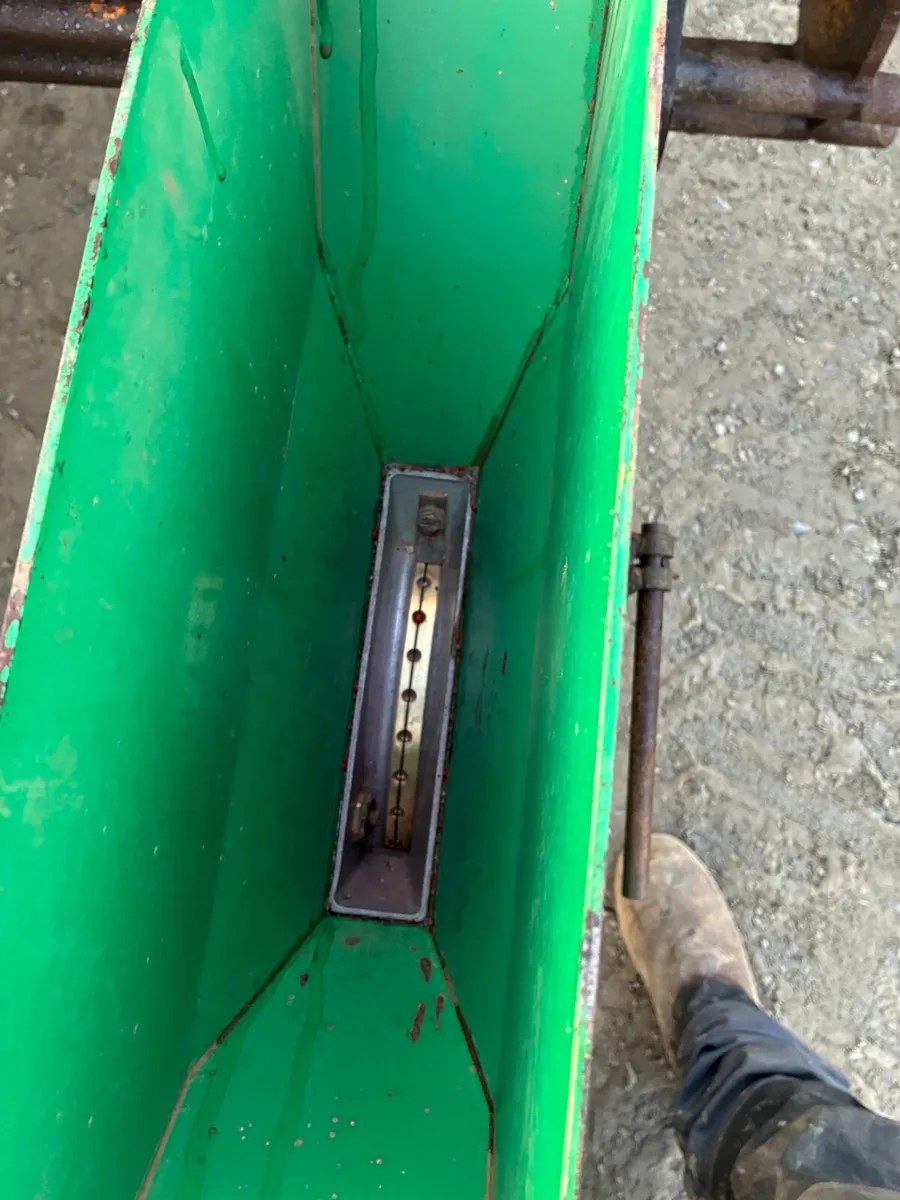 Beet sower - Image 4