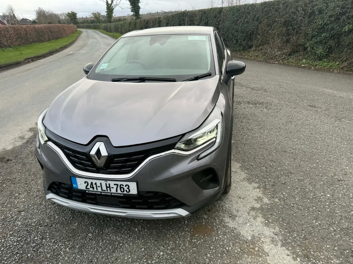 Renault Captur - Image 2