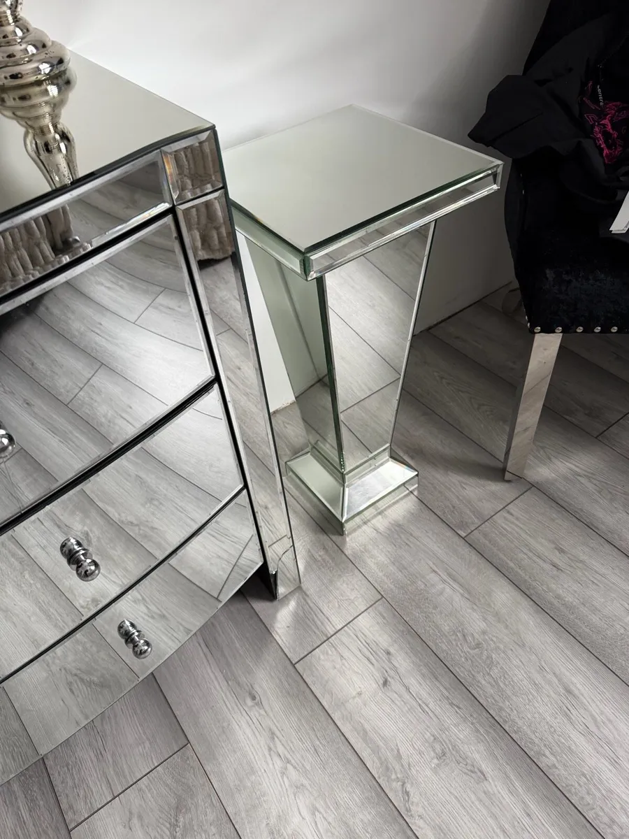 Mirror side dresser&stand - Image 4