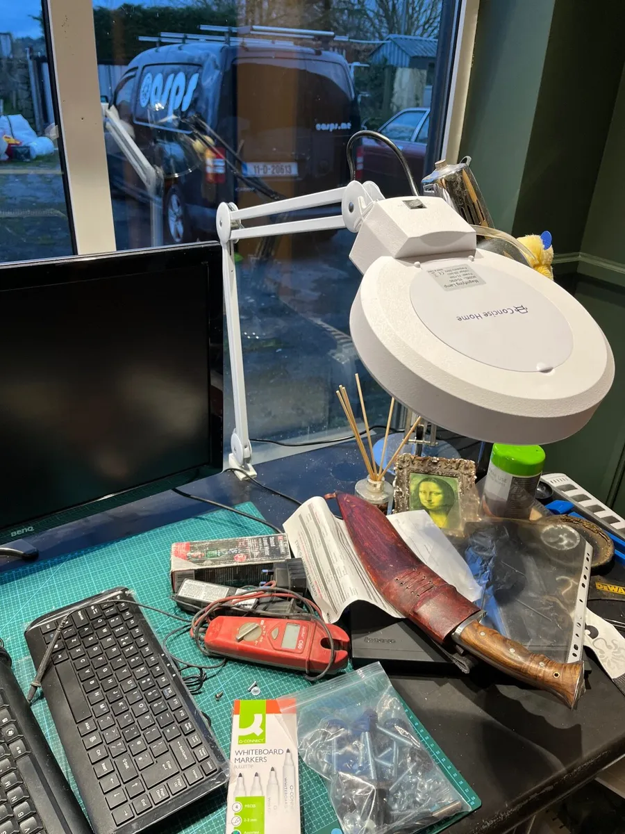 Magnifying table lamp - Image 2