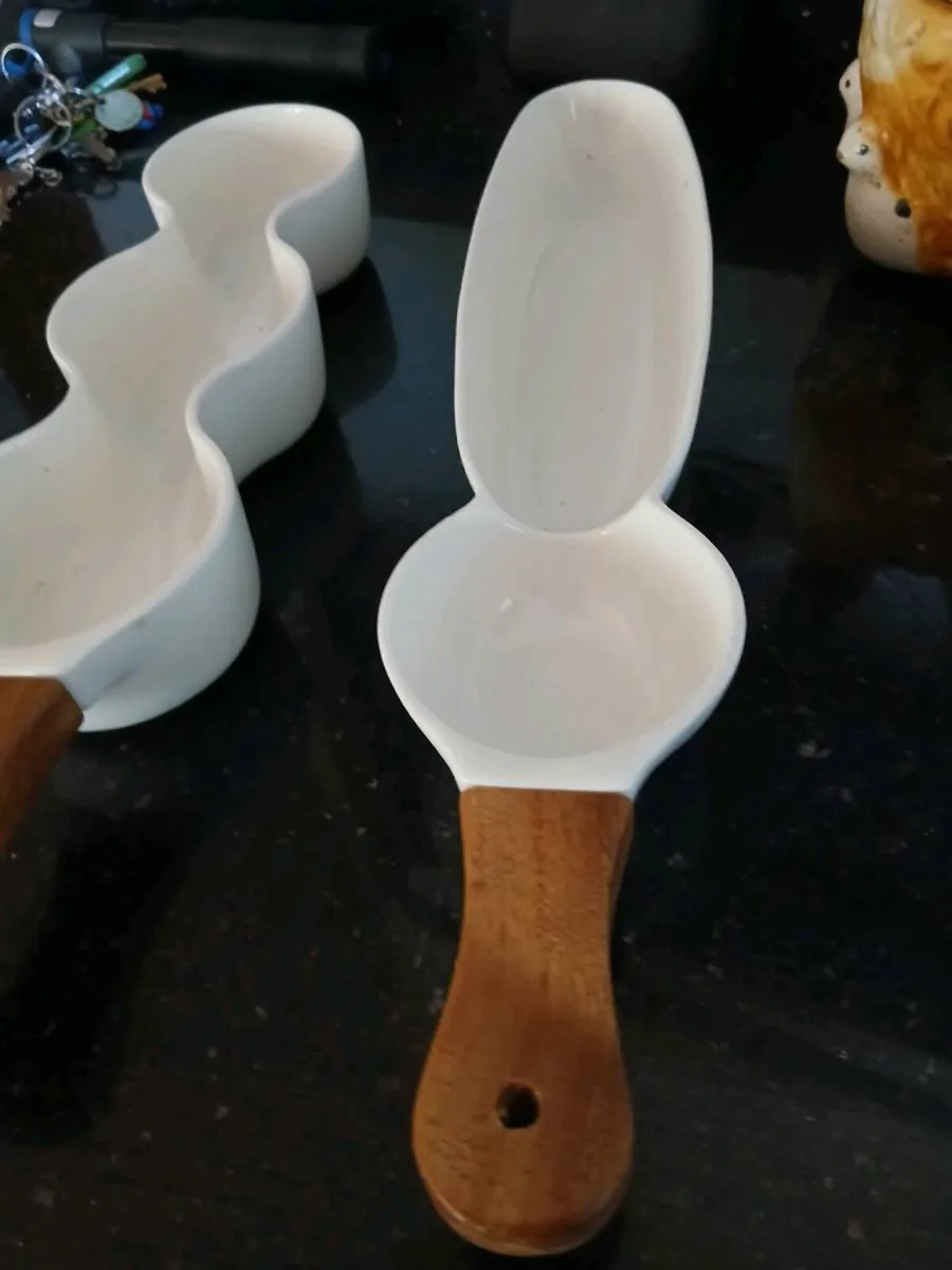 Porcelain serving dishes - Image 3