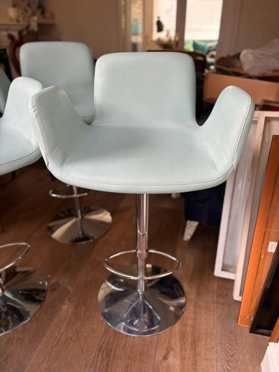 Three aqua blue armchair-style designer barstools by Decoronline - Image 3