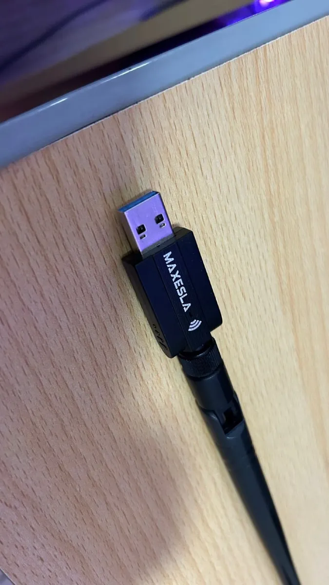 Maxesla USB Wifi Dongle - Image 3