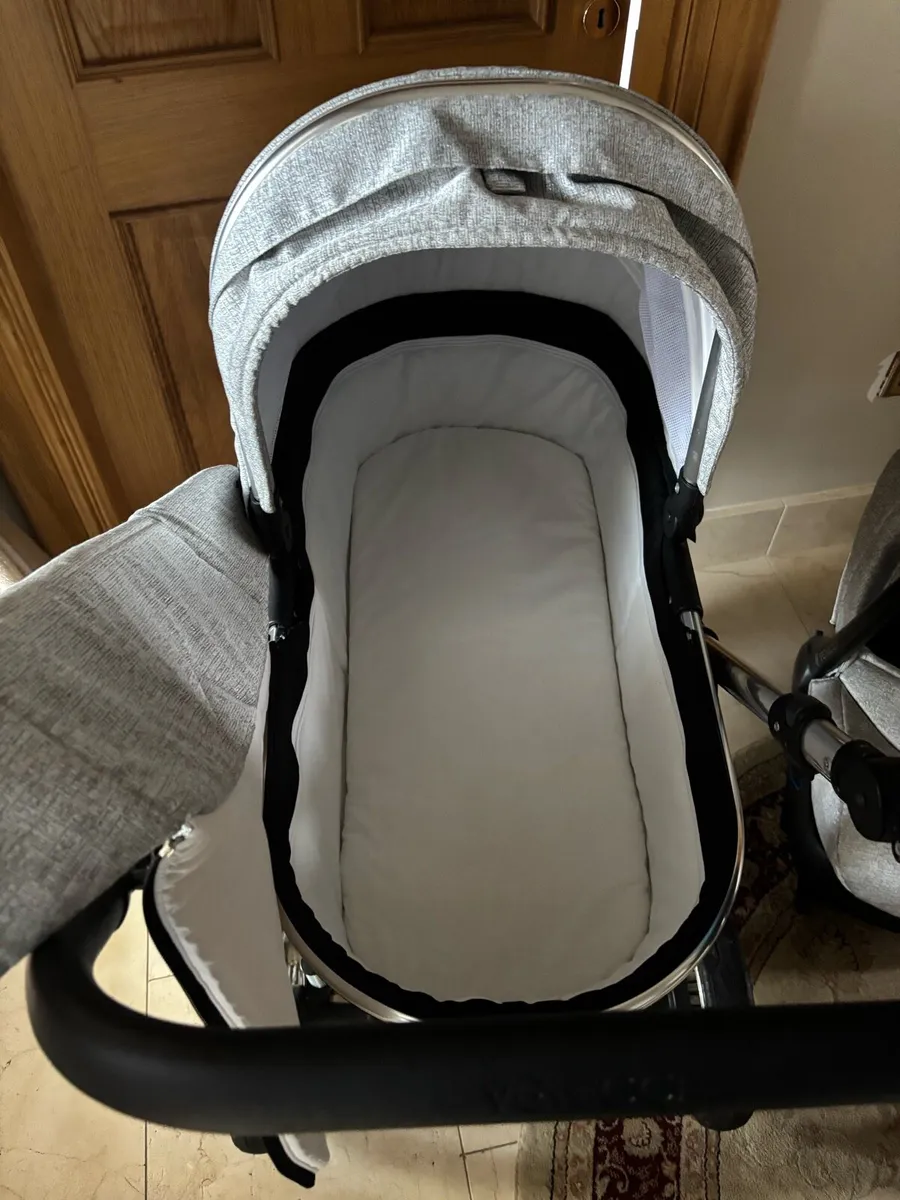 Venicci travel set - Image 3