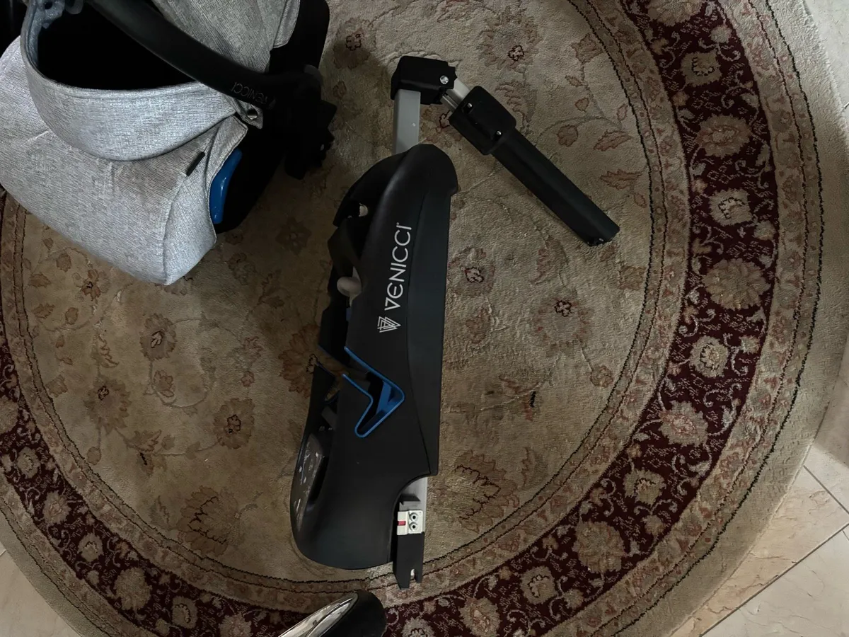 Venicci travel set - Image 4