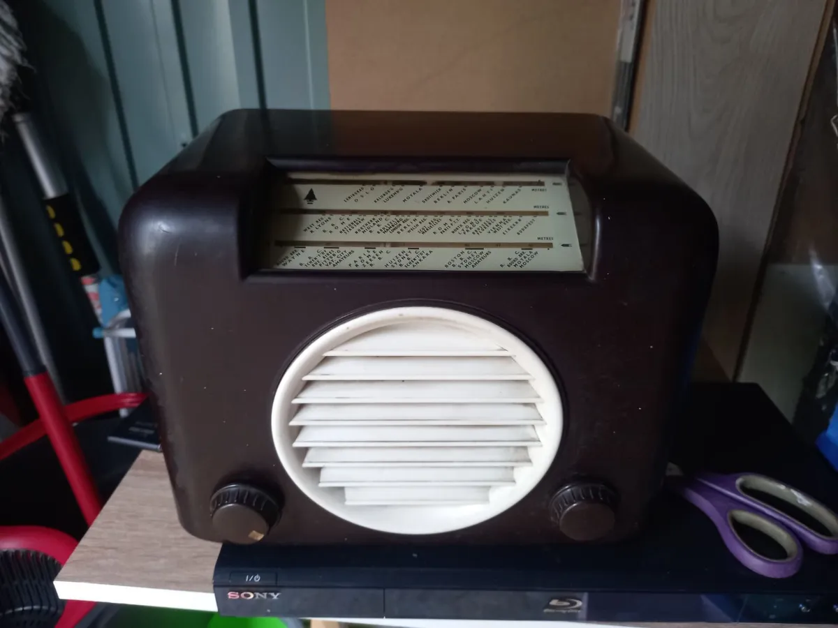Vintage radio