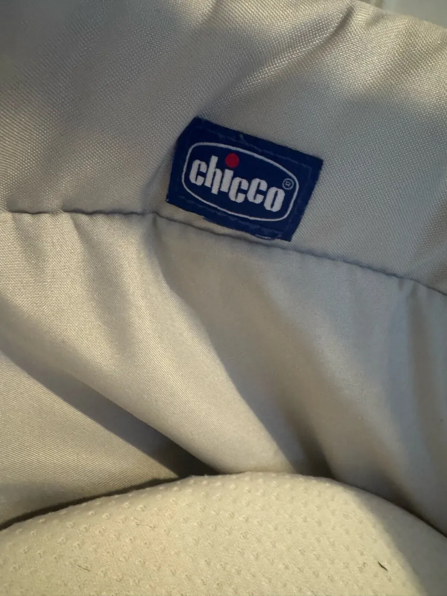 Chicco 3 in 1 Bassinet - Image 4