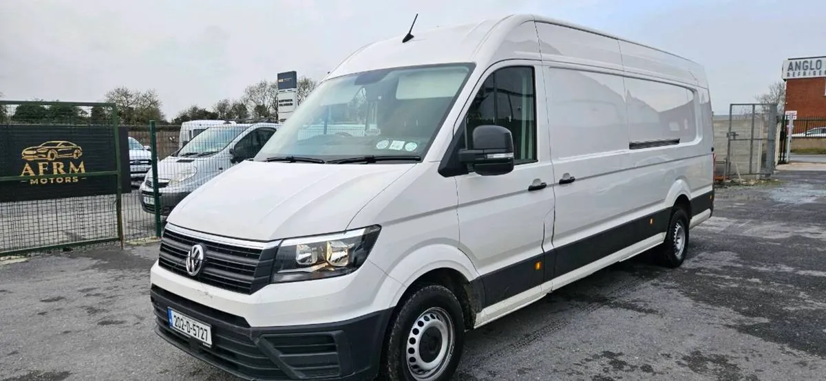 VOLKSWAGEN CRAFTER EXTRA LONG WHEEL BASE - Image 4