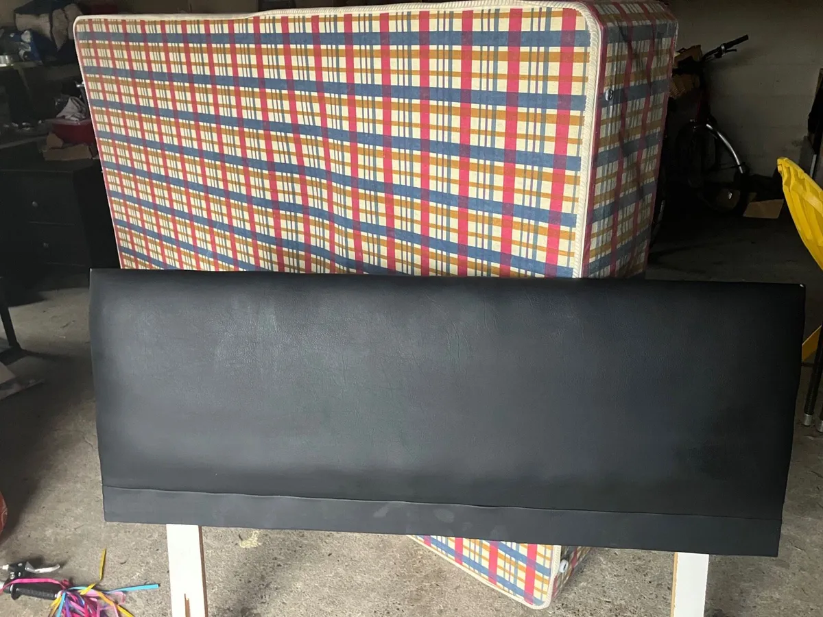 Double bed - Image 2