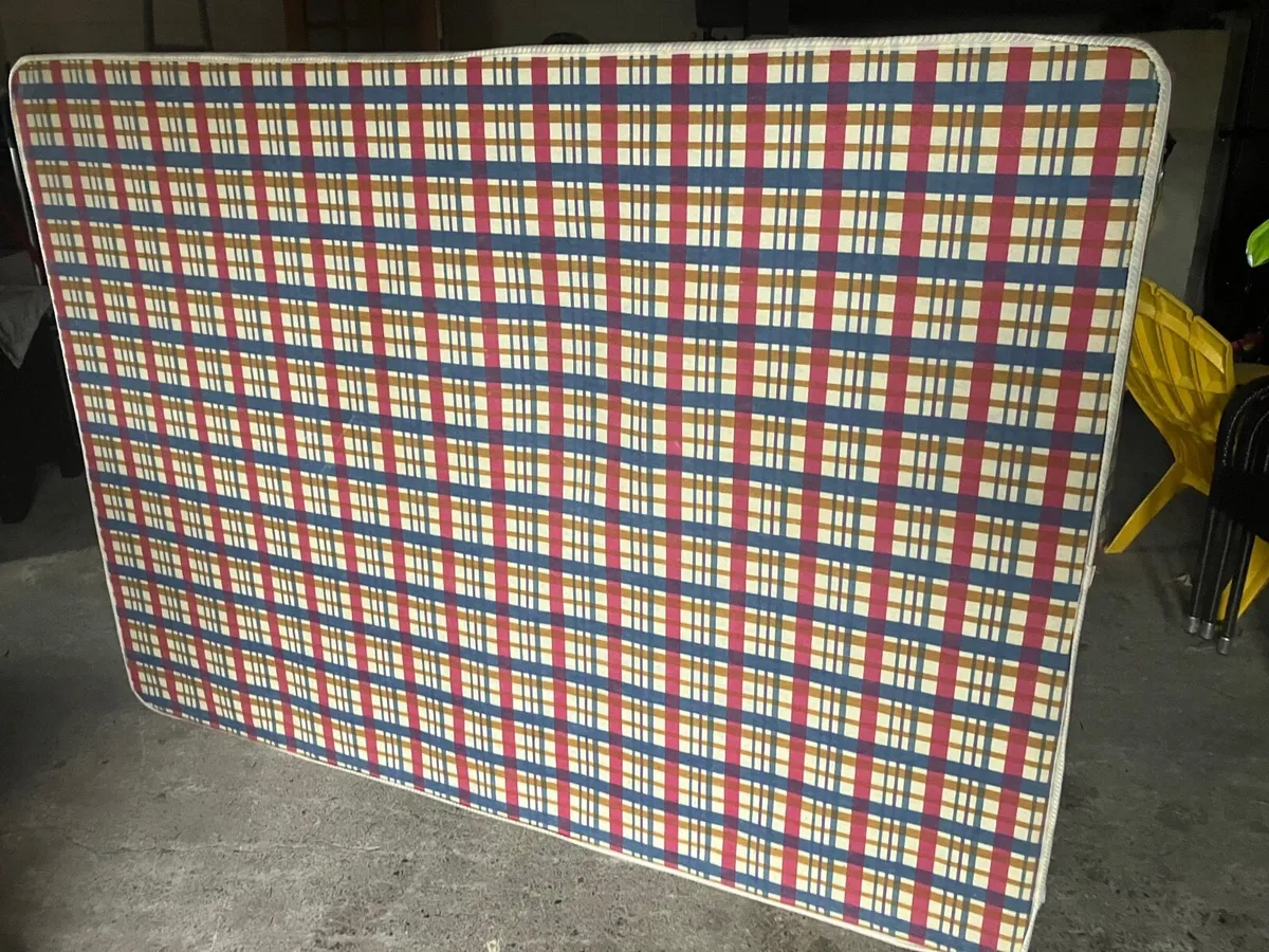 Double bed - Image 4