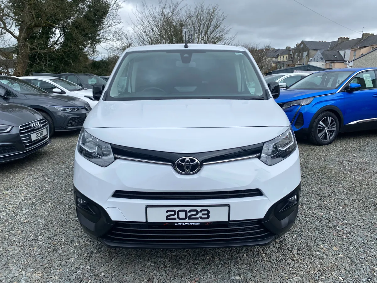 Jan 2023 Toyota Proace City HDi - Image 2