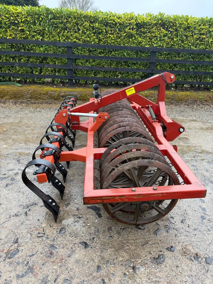 Lynx 3m front furrow press - Image 2