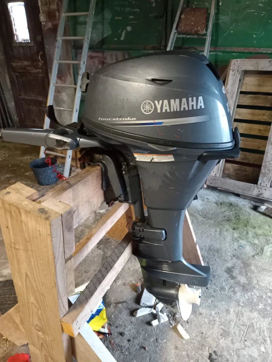 Yamaha 15 4 Stroke Engine - Image 3