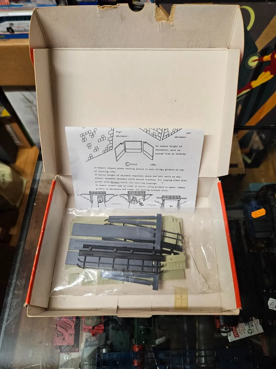 Hornby Wills Girder Bridge - Image 1