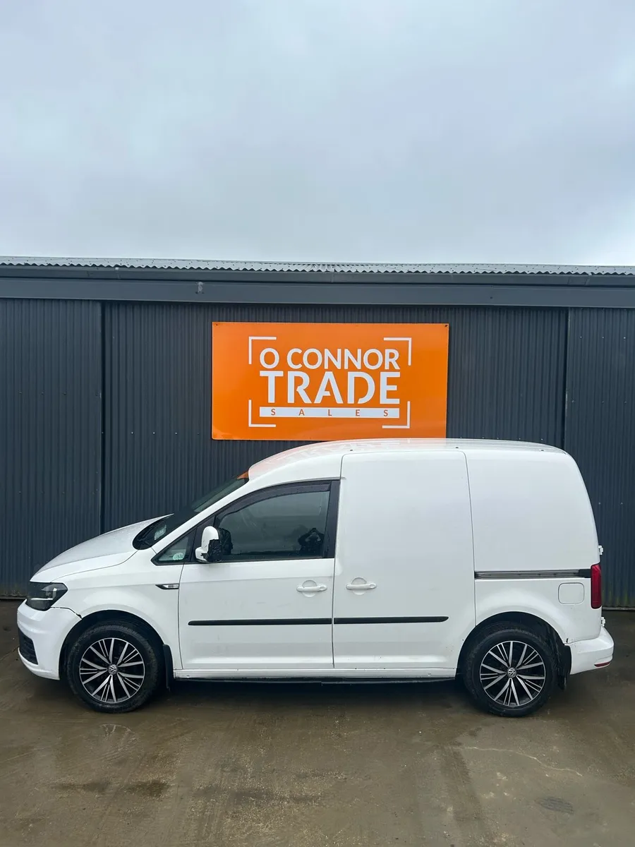 Volkswagen Caddy Automatic - Image 4