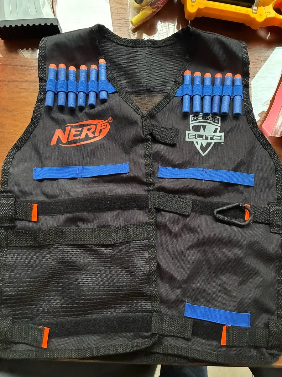 NERF selection - guns, safety vest, ammo - Image 2