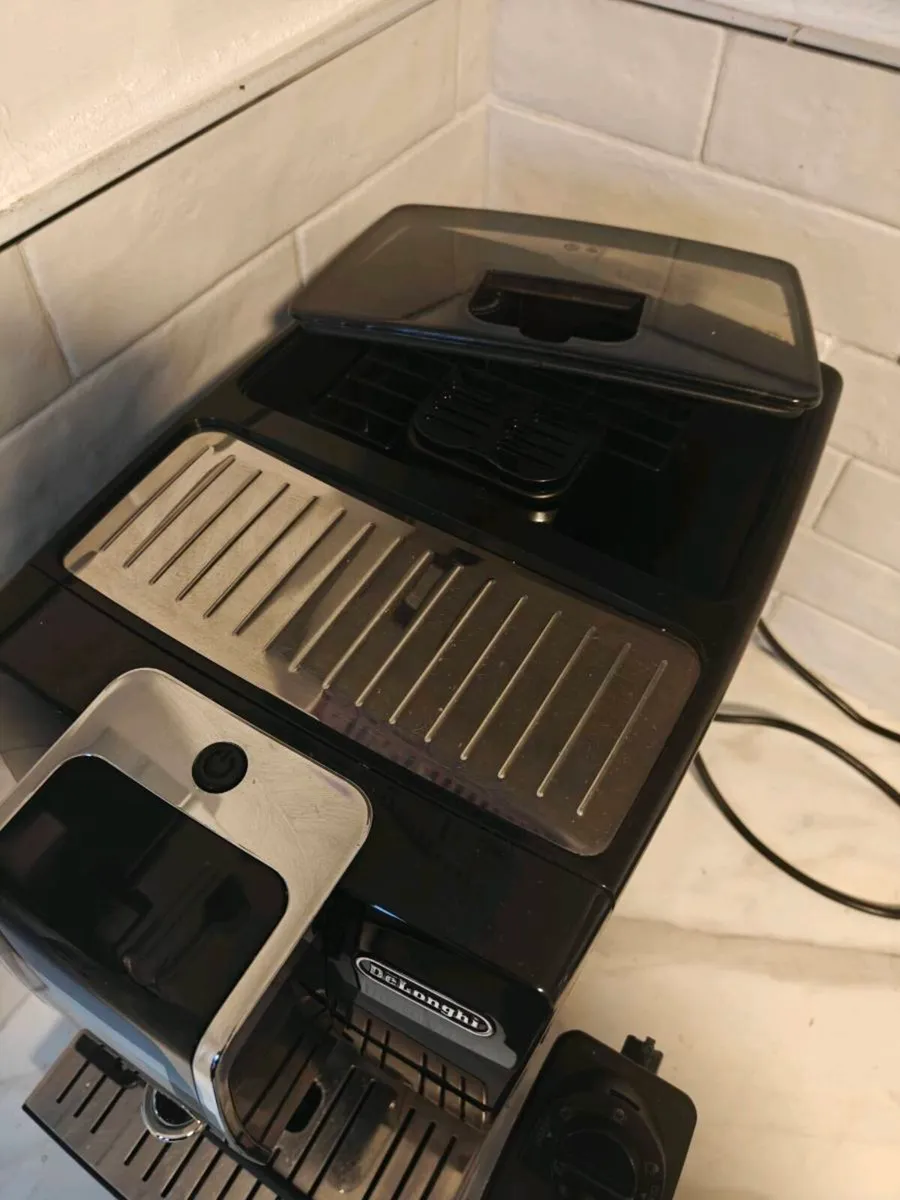DeLonghi Dinamica Bean to cup coffee machine - Image 3