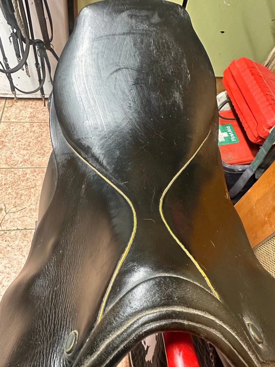 Jumping /event saddle - Image 2