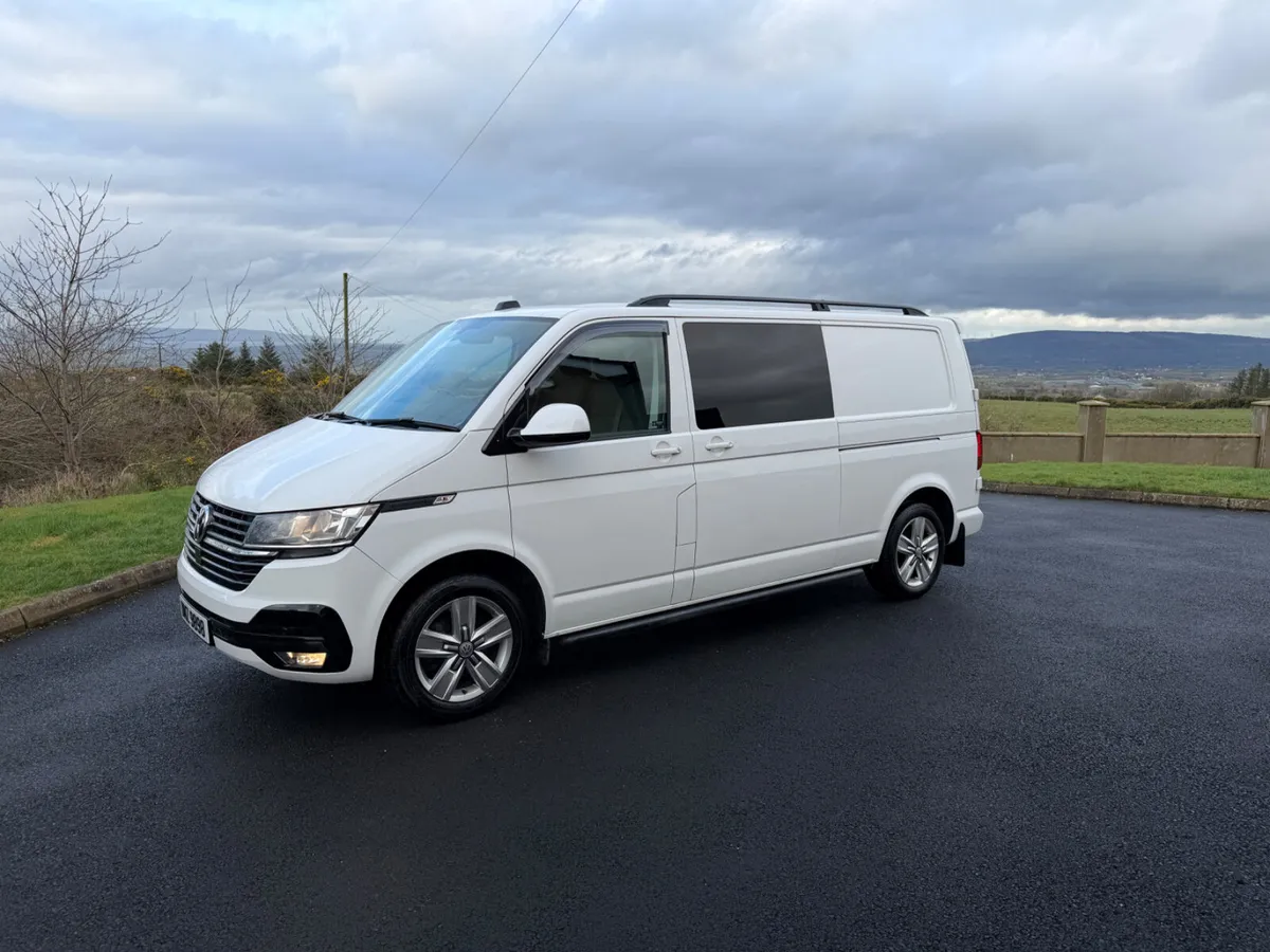Volkswagen Transporter 2024 - Image 2