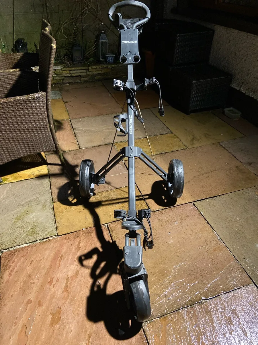 Druids.  Golf. Trolley - Image 1