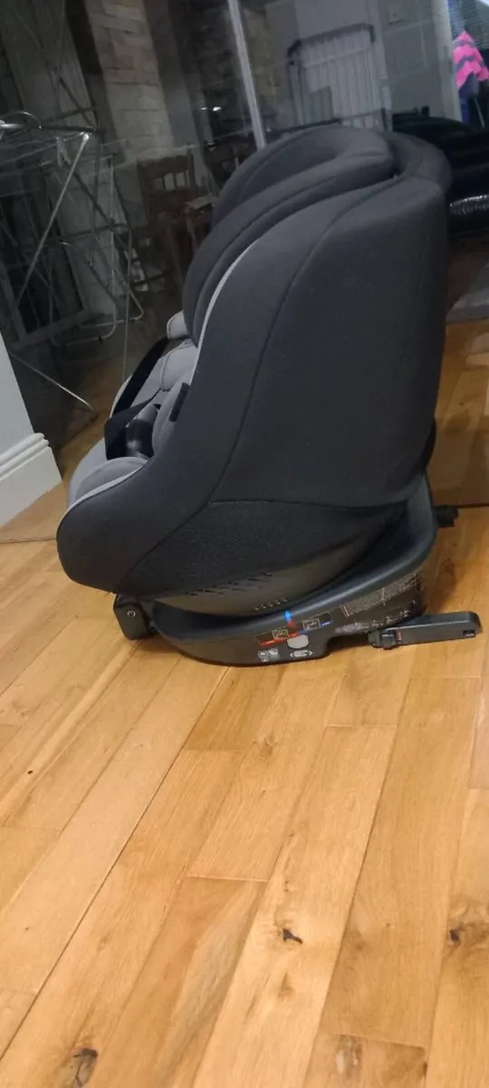 Joie car seat - Image 2