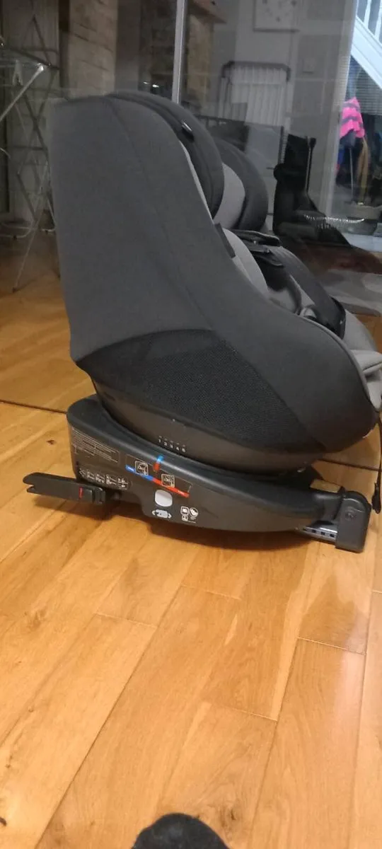Joie car seat - Image 3